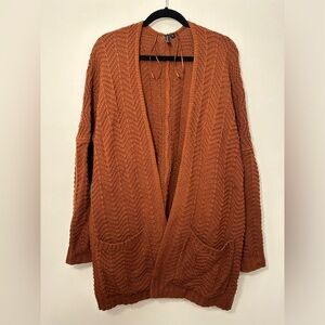 Moon & Madison Women’s Long Open Front Rust Colored Knit Sweater Size M
